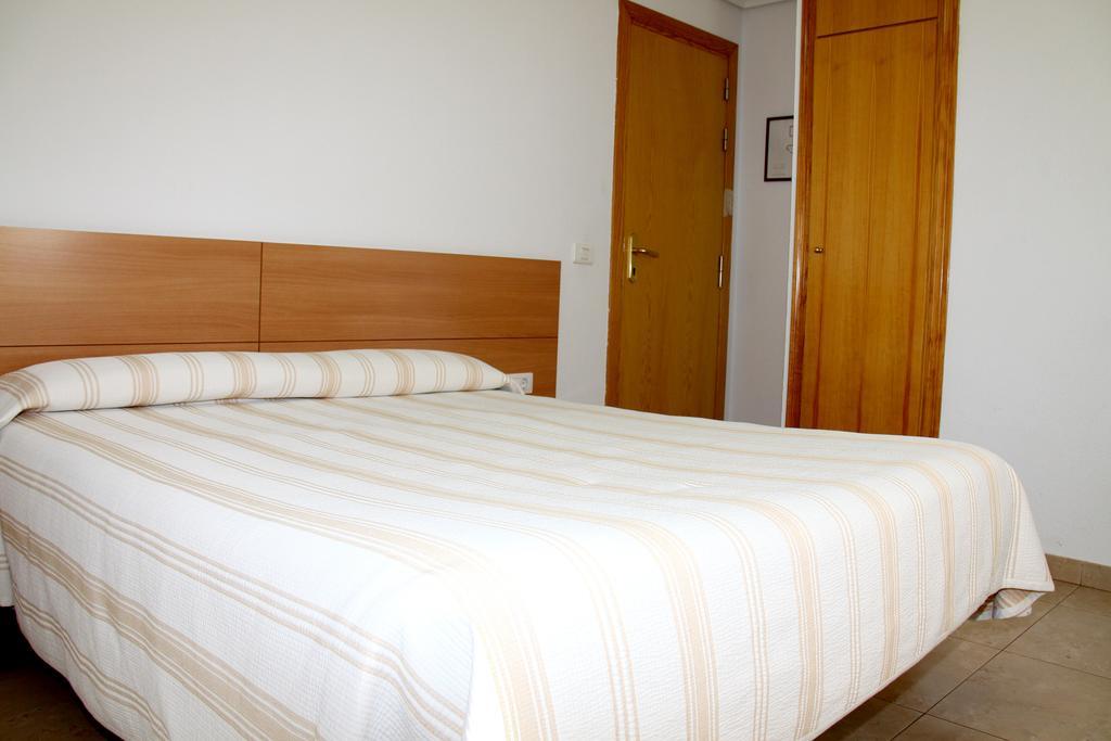 Hostal Restaurante La Masia Vila-real Екстериор снимка