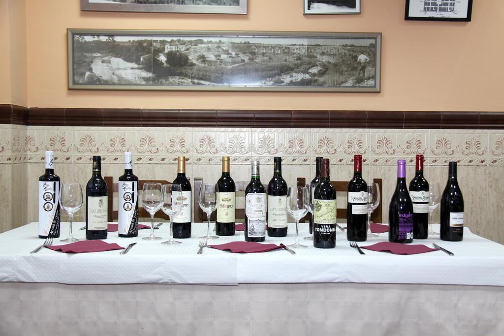 Hostal Restaurante La Masia Vila-real Екстериор снимка